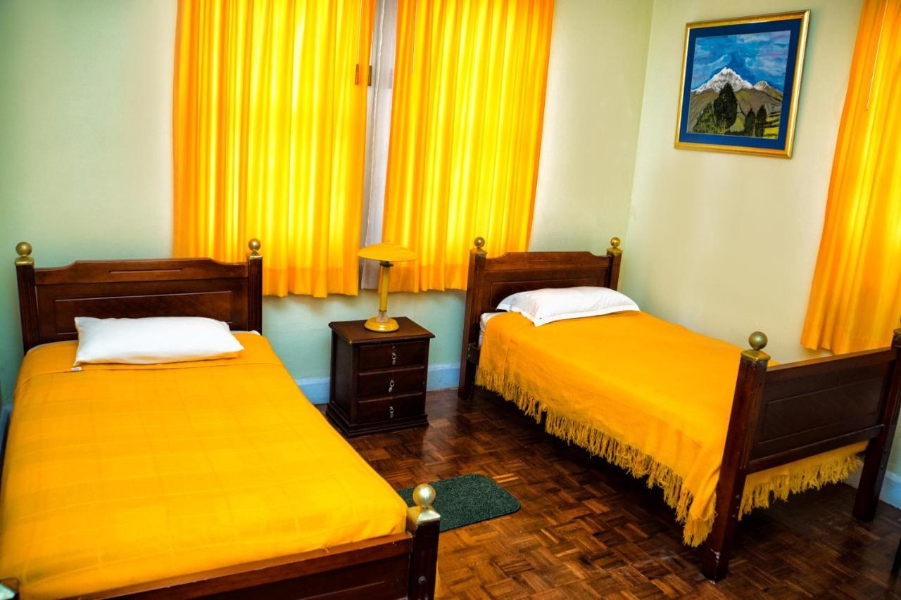 The Yellow House Hotel Quito Ngoại thất bức ảnh