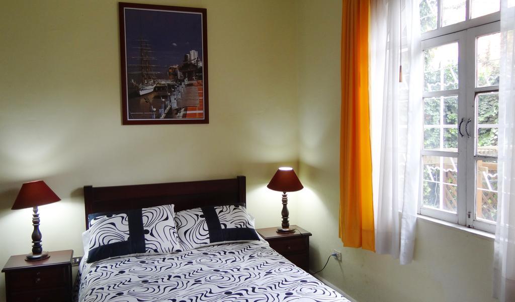 The Yellow House Hotel Quito Ngoại thất bức ảnh