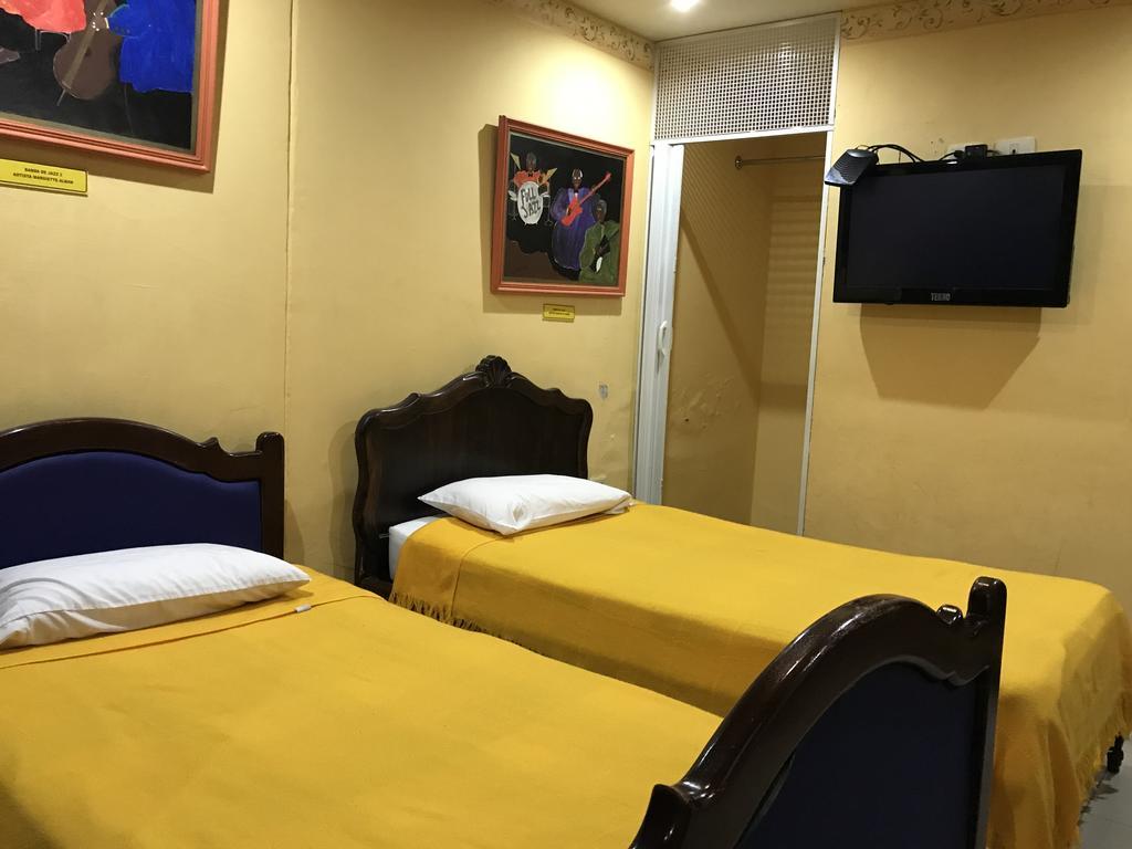 The Yellow House Hotel Quito Ngoại thất bức ảnh